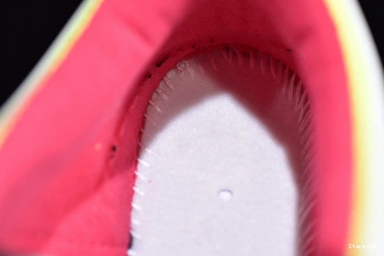 VOLT GS MAX Kie AMAX RUSH GS AIR PINK WHITE 97 CJ9978-100 BLACK NIKE Ney 97 0303